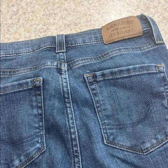 Levi Strauss high rise super skinny distressed jeans size 10 - Picture 5 of 5